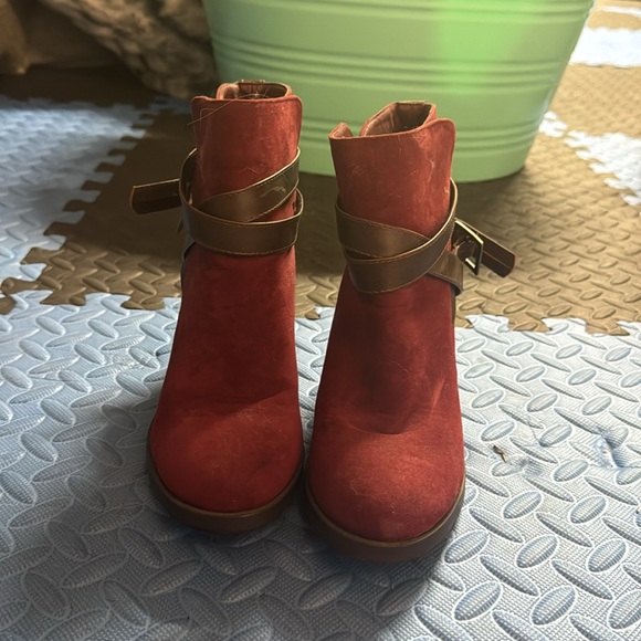 Maroon red booties - Picture 7 of 11